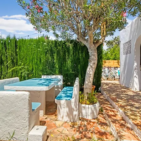 La Ibicenca & Jacuzzi By Ximoapartments